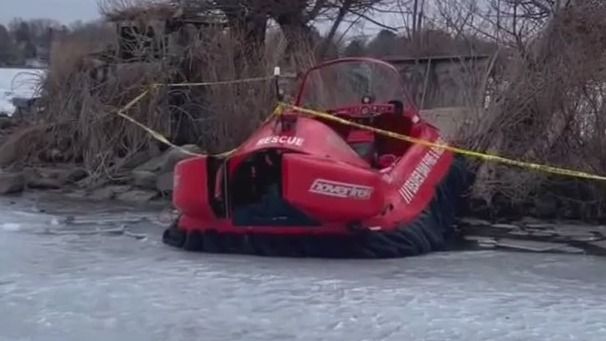 Firefighters hurt during ice rescue training